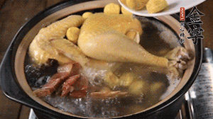 出國前加少許鹽，撒上蔥花即可。