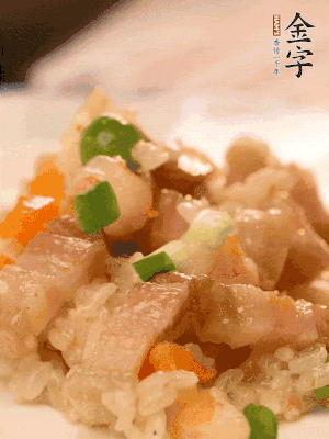 出鍋后撒點(diǎn)蔥花更香。